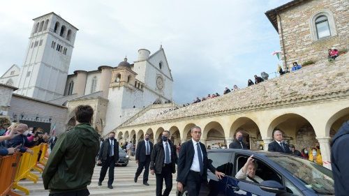 Ad Assisi i giovani di tutto il mondo per ripensare l'economia del futuro