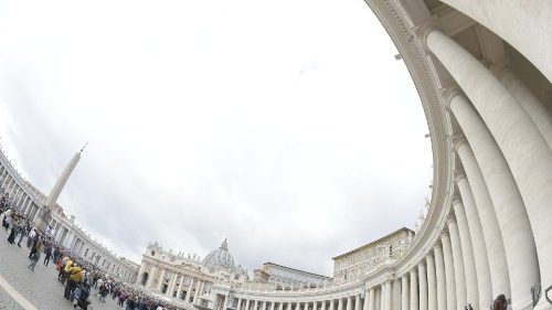 Papst beim Angelus: „Führungsverantwortung ist ein Dienst“