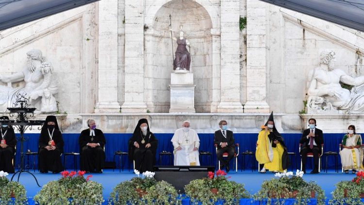 34-й межрелигиозный молебен о мире на Капитолийском холме в Риме