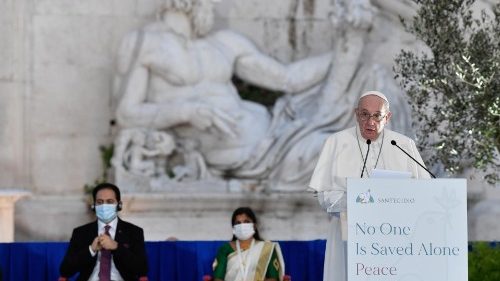 Pape François: la paix se construit tous ensemble