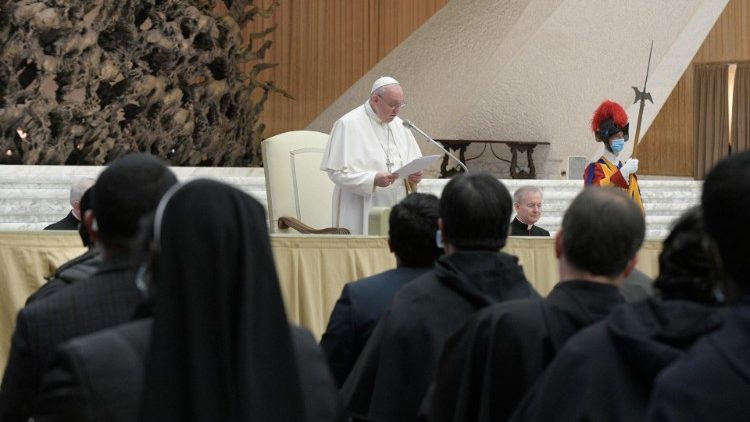 البابا يستقبل أساتذة وطلاب كليّة اللاهوت المريمي "Marianum" 