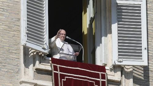 O Papa na festa de Todos os Santos: bem-aventuranças, caminho para a santidade