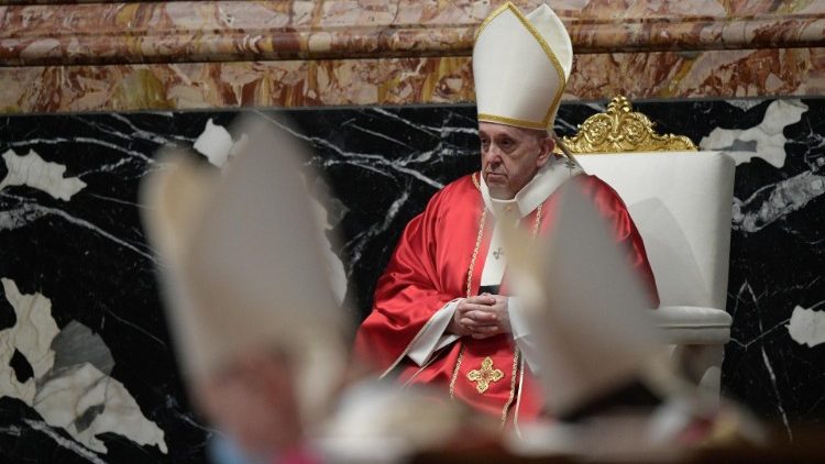 Папа Франциск на литургията за починалите през годината кардинали и епископи. 2020.11.05 