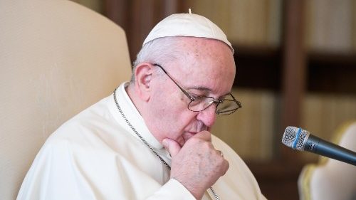 Rapporto McCarrick, il Papa: “Vicinanza alle vittime”
