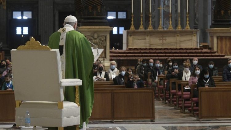 Il Papa alla Messa in San Pietro 