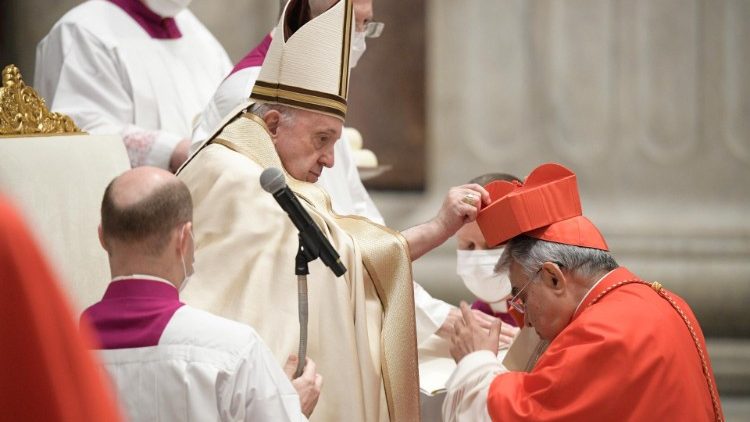 Papież ustanowił 13 nowych kardynałów 