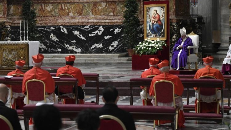 教宗與新樞機舉行彌撒