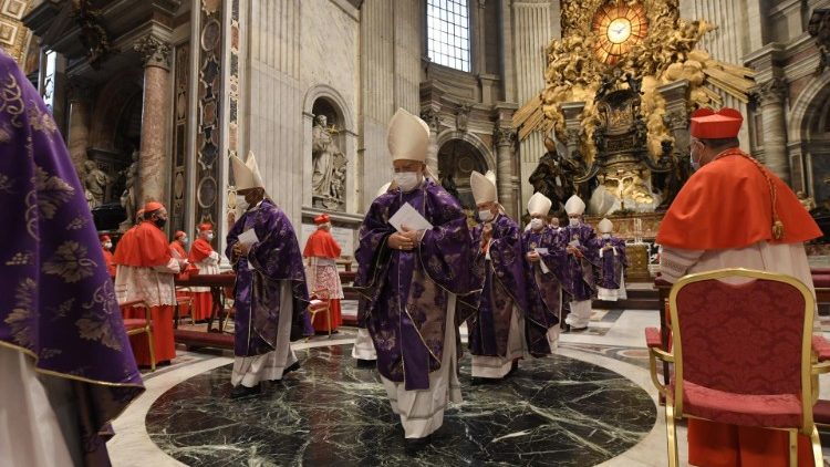 Kardinäle im November letzten Jahres bei einer Messe im Petersdom