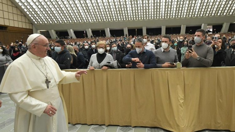Папа Франциск на общей аудиенции в Зале Павла VI (21 декабря 2020 г.)