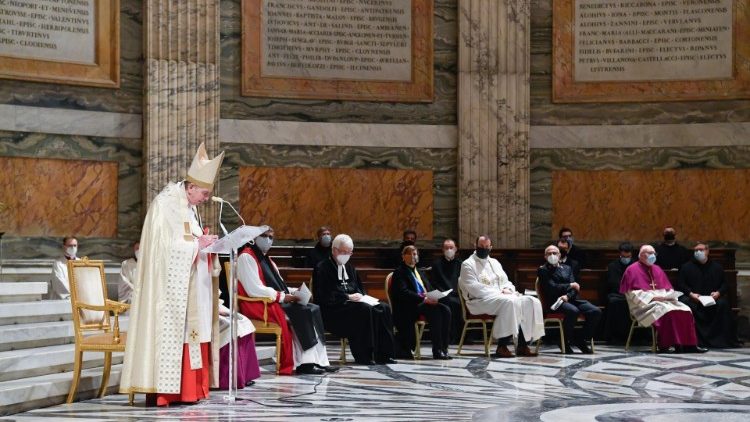 Le cardinal Kurt Koch présidant ce 25 janvier, au nom du Pape François, les vêpres conclusives de la Semaine de Prière pour l'Unité des Chrétiens.