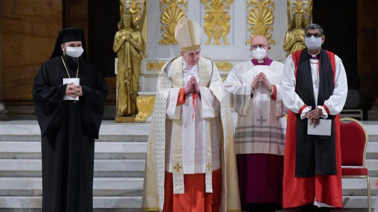 Cardinal Koch with leaders of various Christian denominations