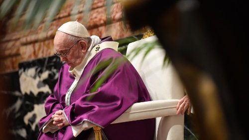 Il Papa: artigiani di sinodalità nella quotidianità, staccarsi da mediocrità e vanità