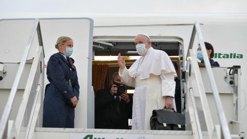 Pope Francis departs on Apostolic Journey to Iraq
