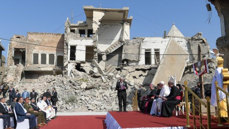Papa em visita a Mosul em março de 2021