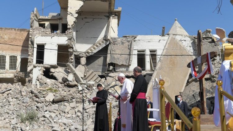 2021.03.07 Viaggio Apostolico in Iraq Preghiera di Suffragio per le vittime della guerra Mosul