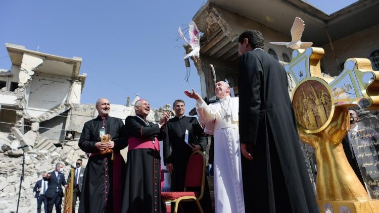 البابا فرنسيس: الإيمان المسيحي ما يزال حيا في الشرق الأوسط على الرغم من الآلام