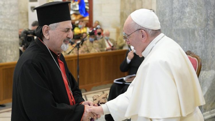 Papa Francesco e il patriarca Younan III, della Chiesa siro-cattolica 