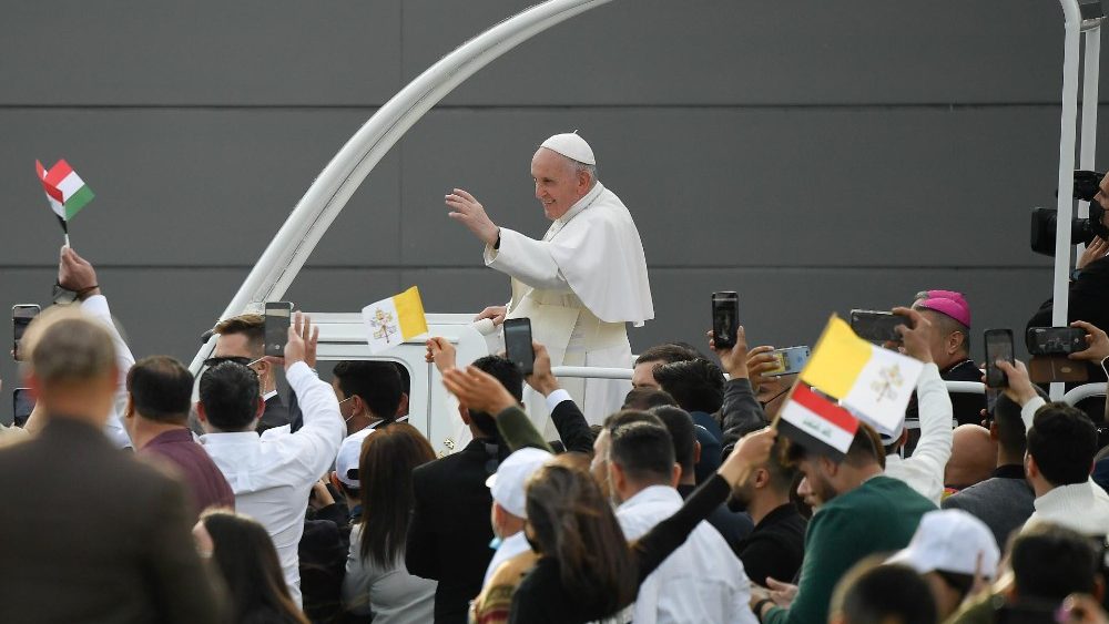 A celebração eucarística em Erbil, último compromisso público do Papa no país