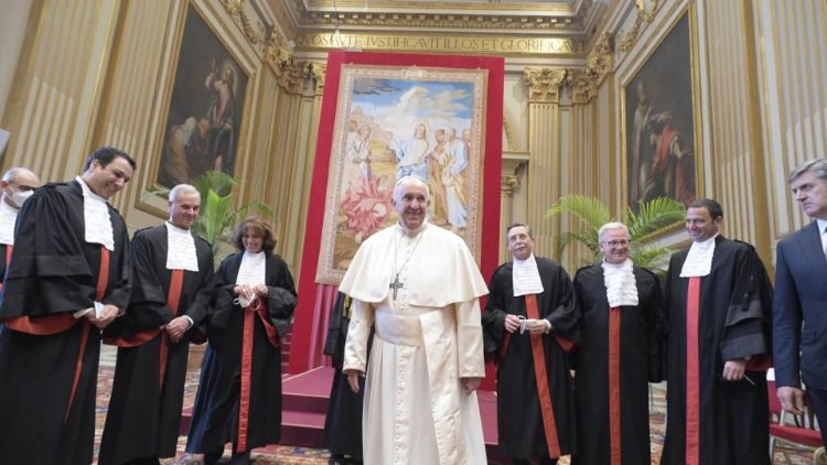 教宗為梵蒂岡城國開啟新的司法年度