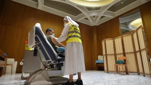 Vatikan impft Arme und Menschen mit schweren Behinderungen 