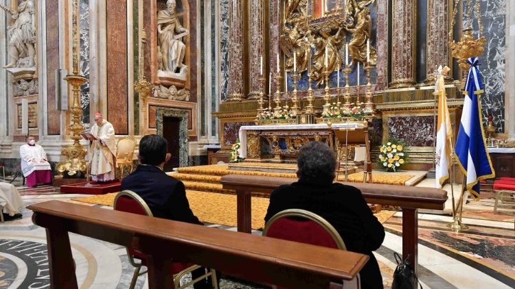 Svätá omša s kardinálom Parolinom v bazilike Santa Maria Maggiore, 22. apríla 2021