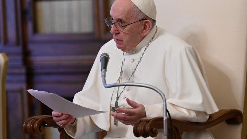 Papa a Acción Católica: laicos deben ser escuchados por convicción, no por concesión