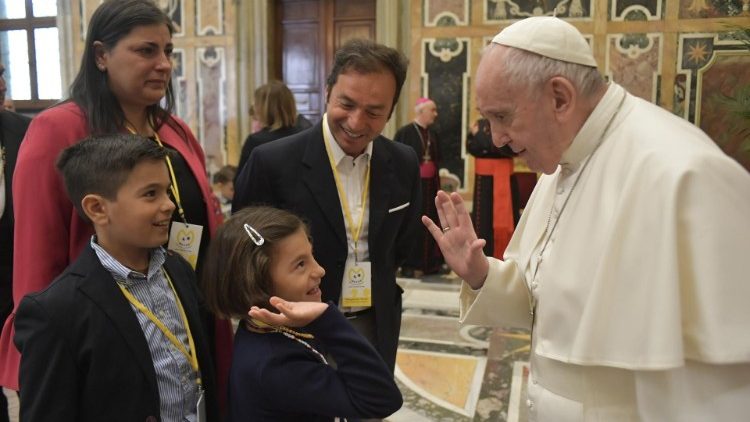 Встреча Папы с "Метер"