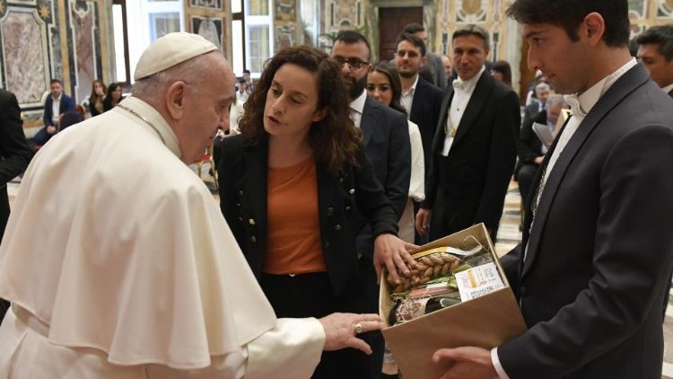 Stretnutie pápeža s účastníkmi Projektu Policoro, organizovaného Talianskou biskupskou konferenciou