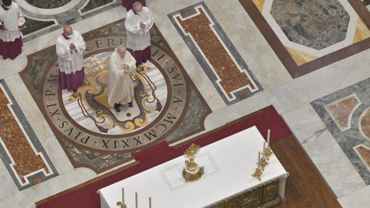 Eine Messe mit dem Papst im Petersdom