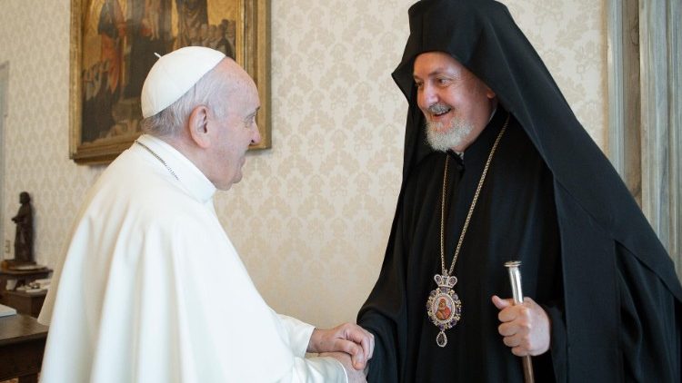 教皇フランシスコとカルケドン府主教エマニュエル　2021年6月28日