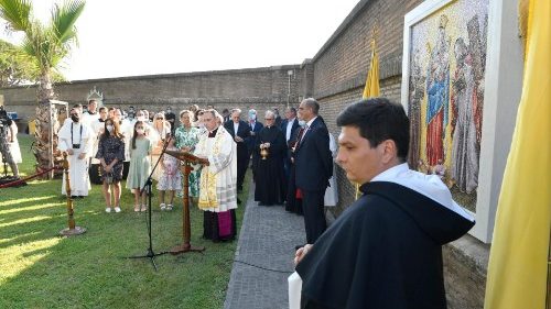 La Virgen de Chiquinquirá en los Jardines Vaticanos