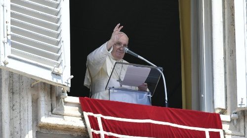Pope: Mary reminds us God calls us to glory through humility