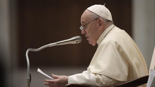 Pope at Audience: Hypocrisy jeopardises the unity of the Church