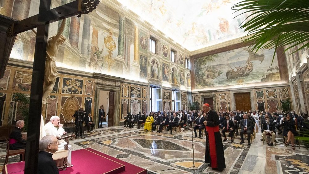 Audiencia del Papa en la sala Clementina del Vaticano con los miembros del International Catholic Legislators Network.