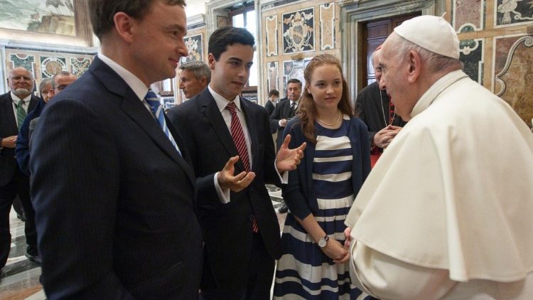 Papa Francisc salută participanții la întâlnirea Rețelei Internaționale a Legislatorilor Catolici.