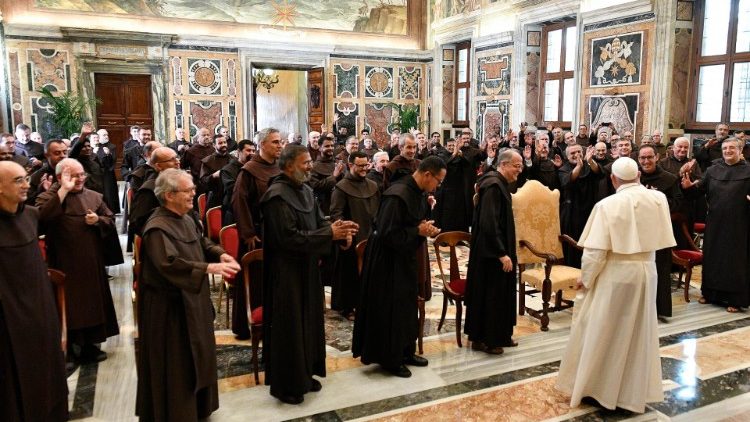 Папа Франциск на встрече с делегатами 92-го Генерального капитула Ордена босых кармелитов (11 сентября 2021 г.)