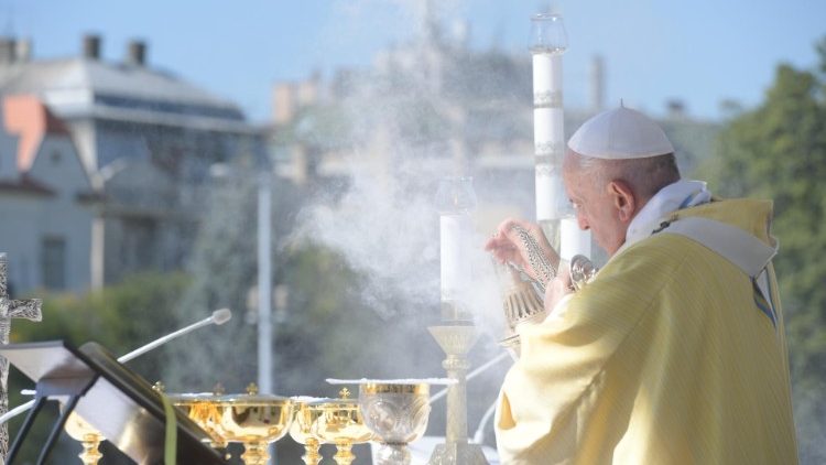 Papst Franziskus zelebriert die Abschlussmesse zum Eucharistischen Weltkongress