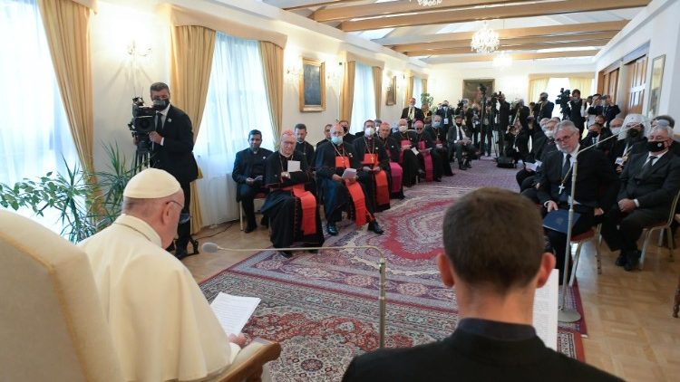 Ferenc pápa a pozsonyi nunciatúrán tartott ökumenikus találkozón 