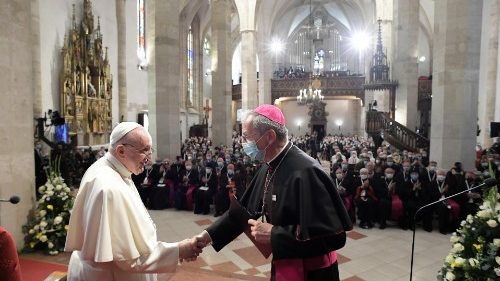 Påven till kyrkan i Slovakien: Ledord är frihet, kreativitet och dialog