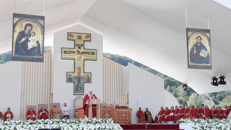 Papa Francisc, la Sfânta Liturghie în ritul bizantin de la Presov, în penultima zi a călătoriei sale apostolice în Slovacia
