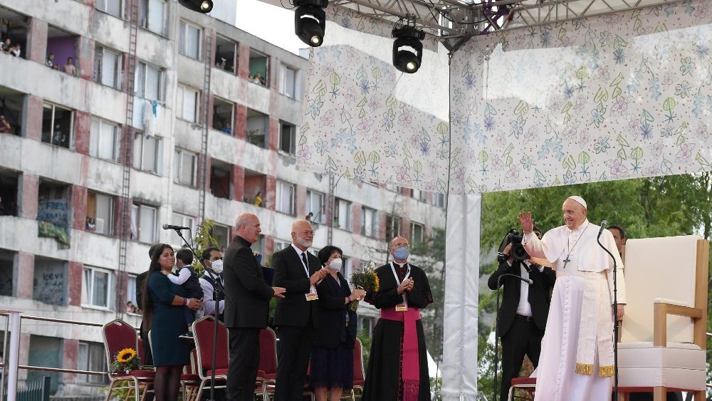 Le Pape François à la rencontre de la communauté Rom à Kosice.