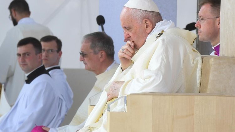 Papst Franziskus bei der Messe in Sastin   