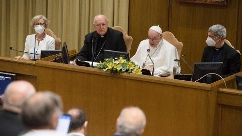 Farrell: dal Papa la sfida del servizio per i Movimenti
