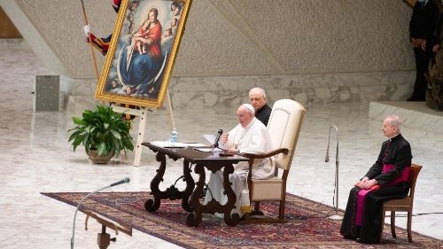Папа призвал внимать друг другу на всех уровнях Церкви