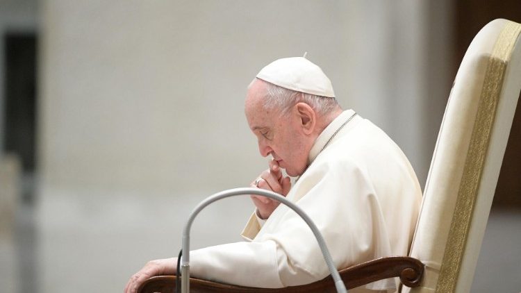 Papa Francisc a primit în audiență o delegație a farmaciștilor din Italia.