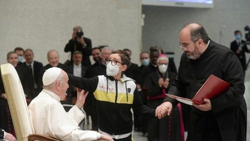 Paolo bredvid påven: "Han ger oss en lektion som kommer från hjärtat"