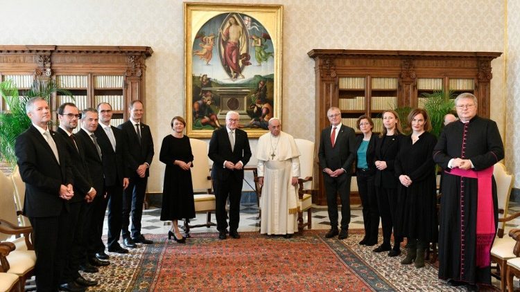 Papa Francesco in Vaticano con il presidente della Repubblica Federale di Germania, FrankWalter Steinmeier