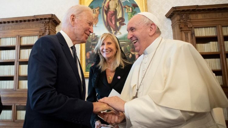 Franziskus im Oktober 2021 mit US-Präsident Joe Biden