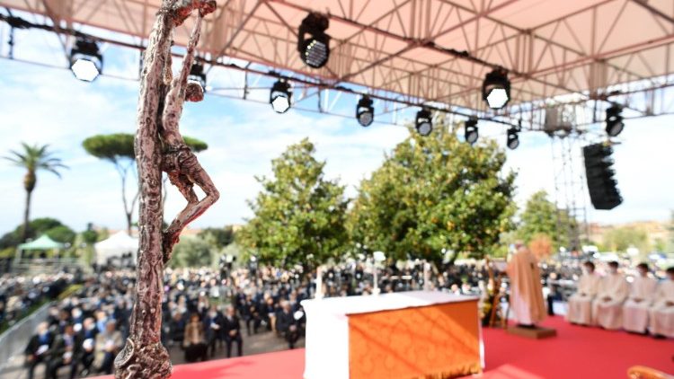 Jubilei ya Miaka 100 ya Chuo Kikuu Kikatoliki ni ushuhuda wa huduma kwa watu.