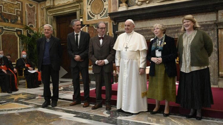 पोप फ्रांसिस, फादर फेदरिको लोम्बारदी एवं रतजिंंगर पुरस्कार विजेता